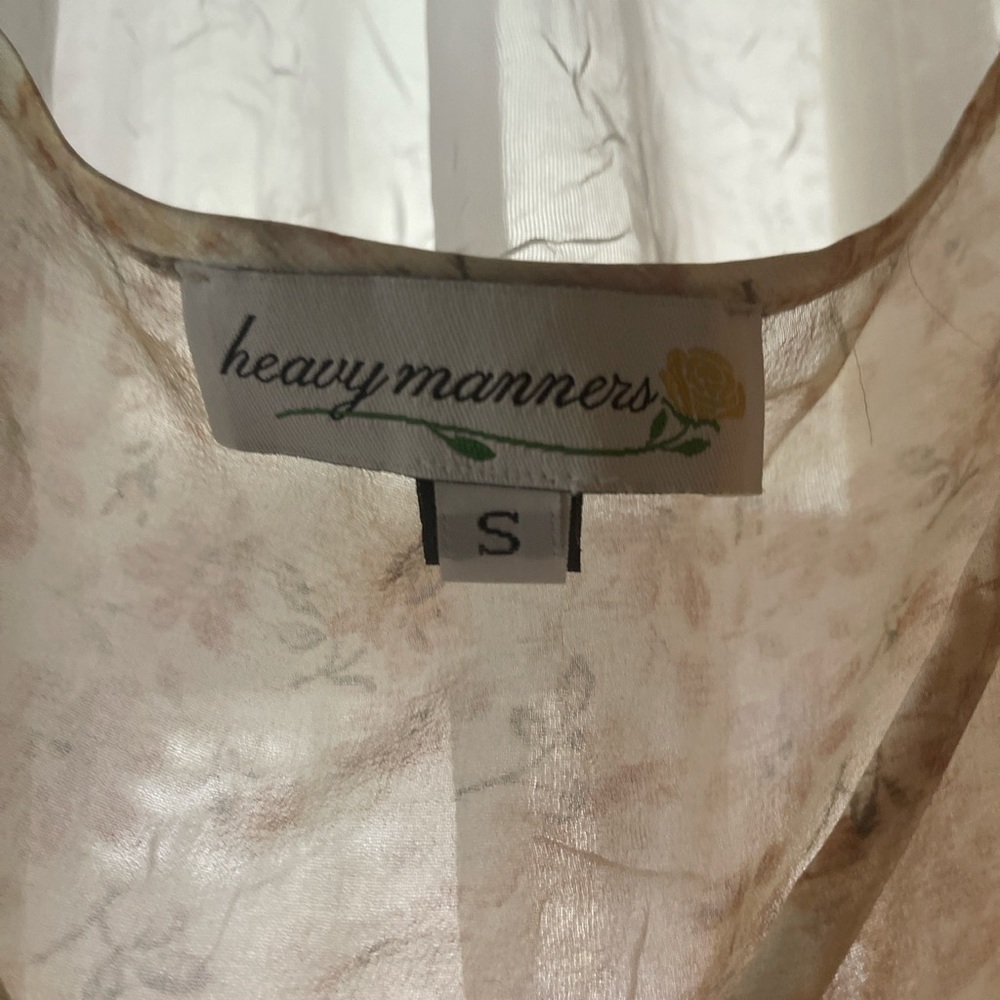 Heavy manners - Picture 2 of 2